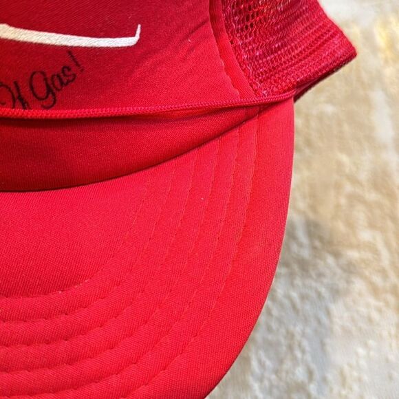 Vintage VOYAGER Trucker Red Snapback "Around The World" Flight Cap Hat 1984 - Picture 2 of 8